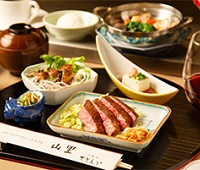 【ご予約承り中】 鉄板焼 さざんか 「春の謝恩コース」