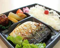 お弁当（ご利用時間 9：00-17：00（時間外応相談））